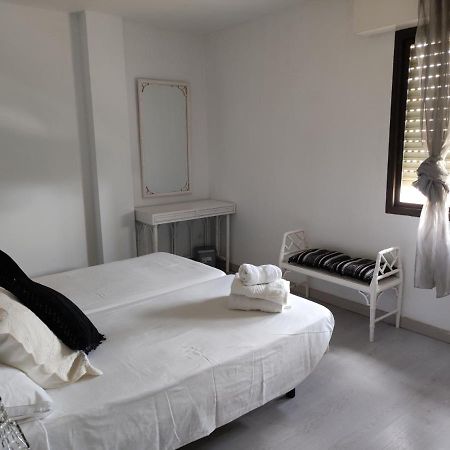 Apartamento Calle Azorin Apartment มาร์เบยา ภายนอก รูปภาพ